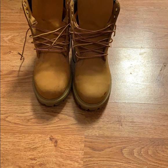 Boots - Picture 1 of 4